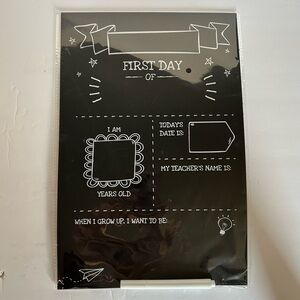 NEW Pulsar Reusable First Day Of School Chalkboard Sign Wet Erase Chalk Marker